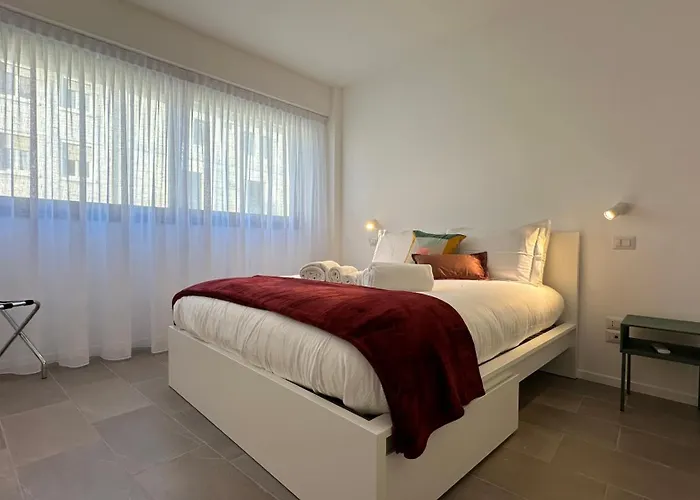 Guesthost - Casa Navigli Watt Appartamento *